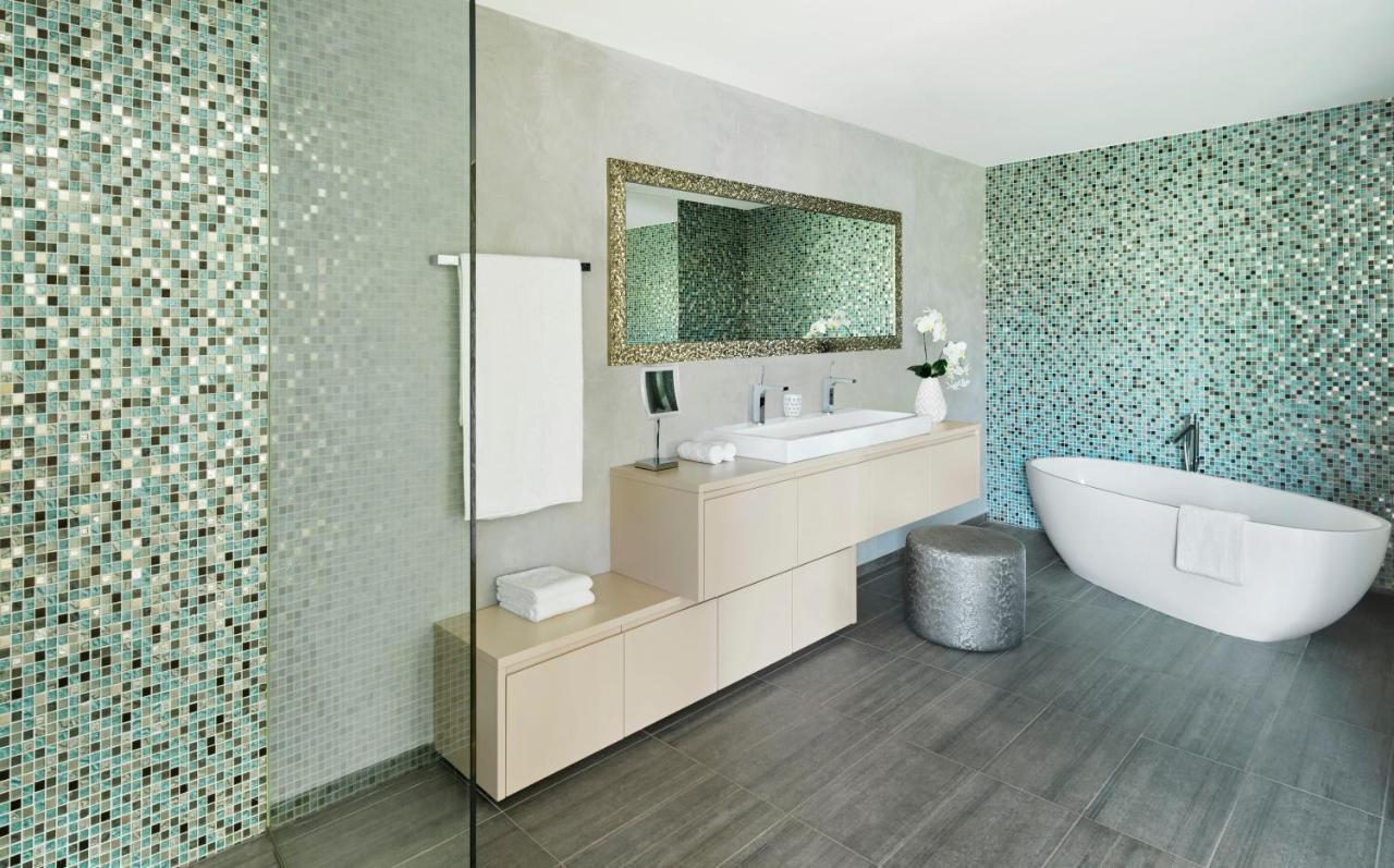 Eden Reserve Hotel 가르도네리비에라 객실 사진