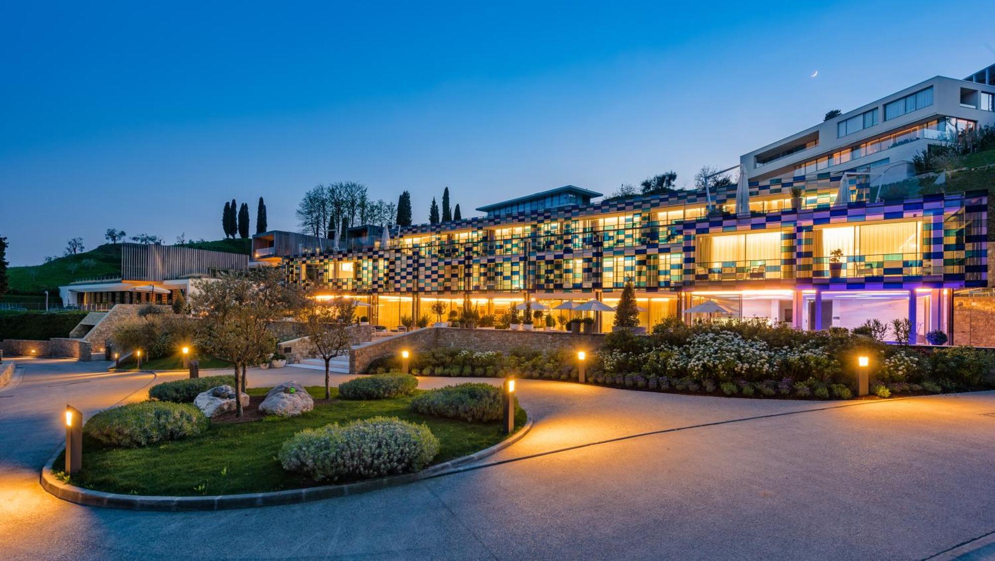 Eden Reserve Hotel 가르도네리비에라 외부 사진